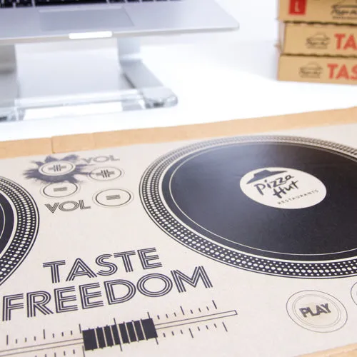 Pizza Hut - Pizza Box Playable DJ Deck!